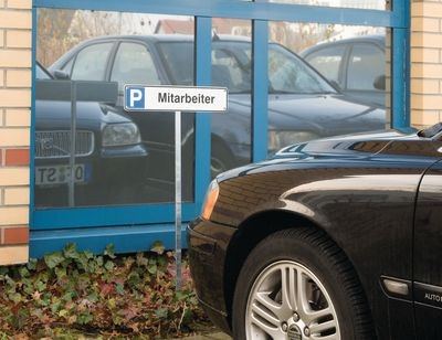 Kennzeichen-Schild Mitarbeiter