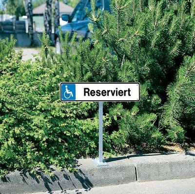 Kennzeichenschild Reserviert für Behinderte