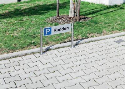 Stellplatz Kennzeichen edel