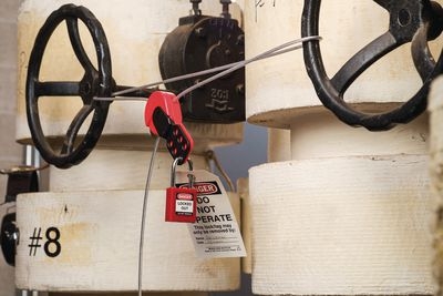 Blockierte Ventile durch Lockout-Tagout / Kabelverriegelung